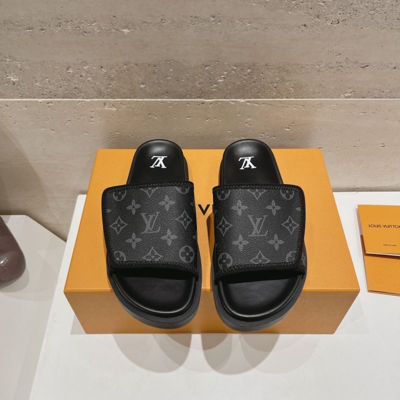 Louis Vuitton Slippers